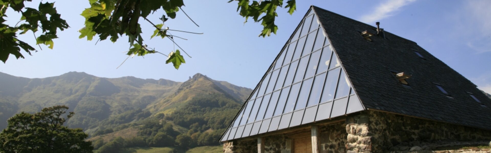 Fabrication et pose de verrières à Aurillac (Cantal)